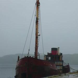 Schiff im Regen